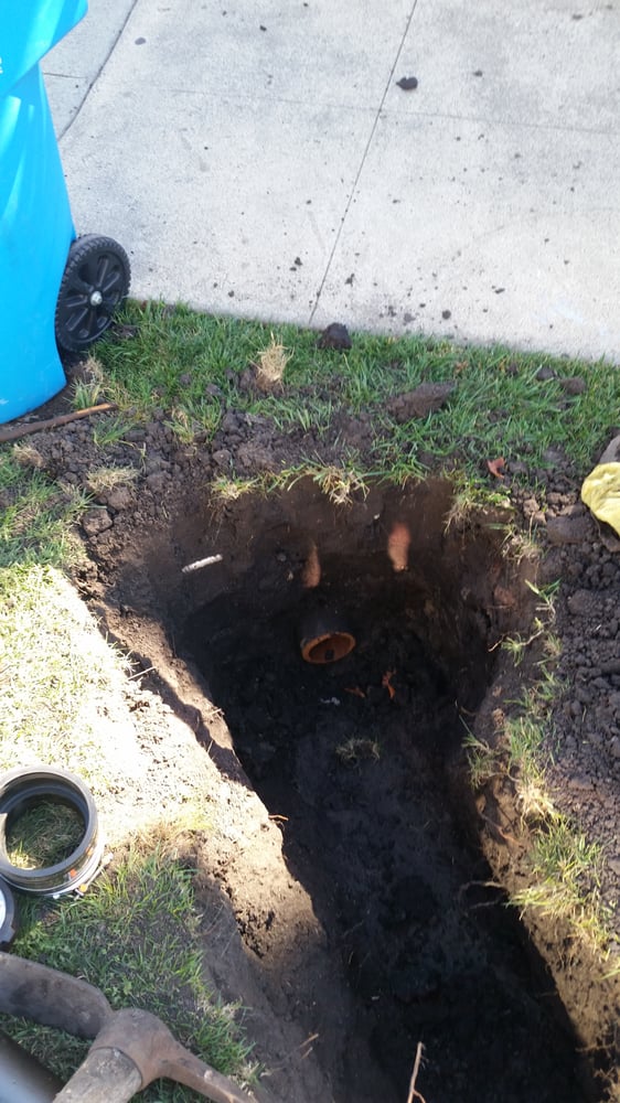 Sewer line excavation and replacement by 5Star Plumbing Solutions